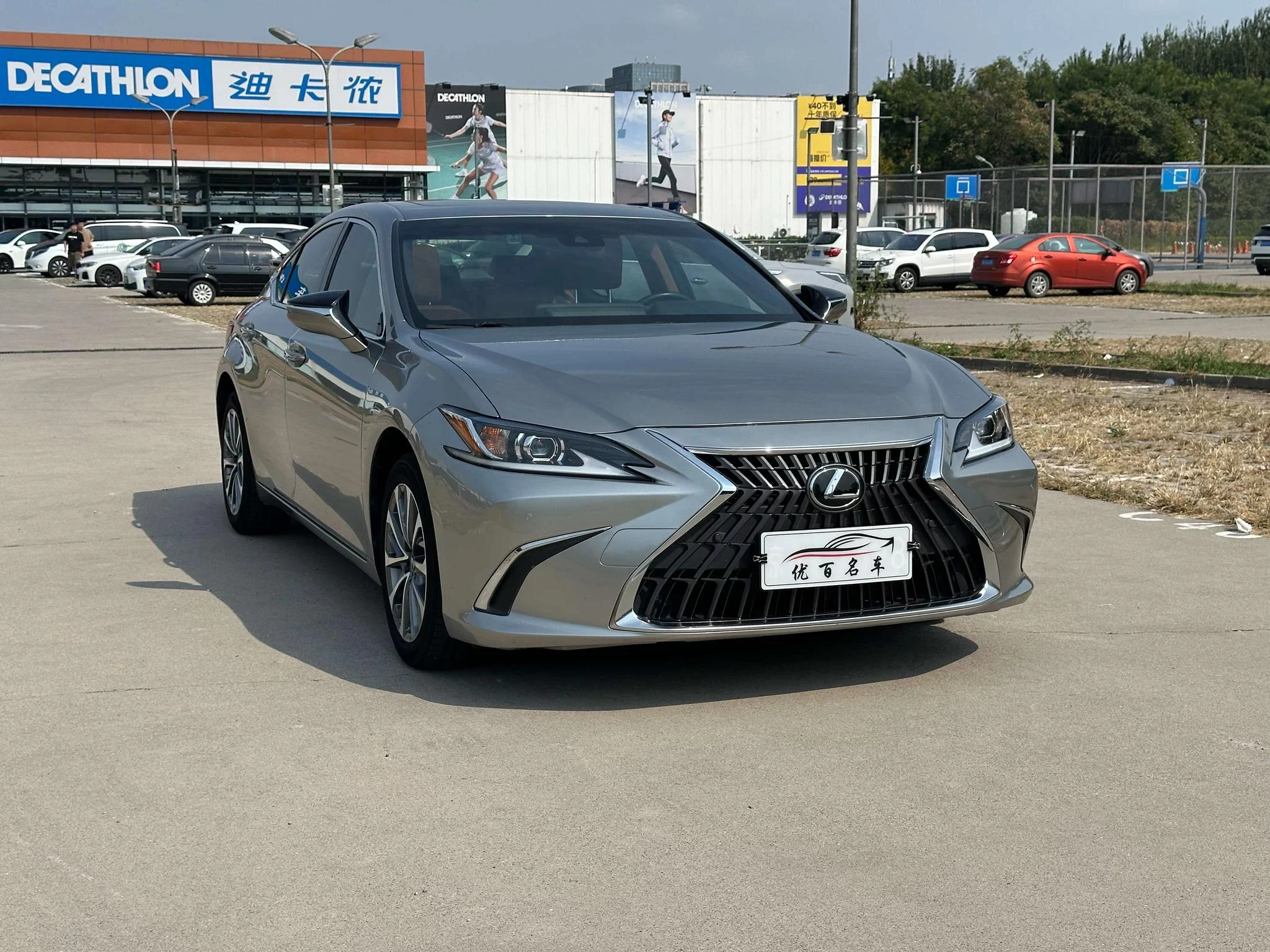 Lexus ES