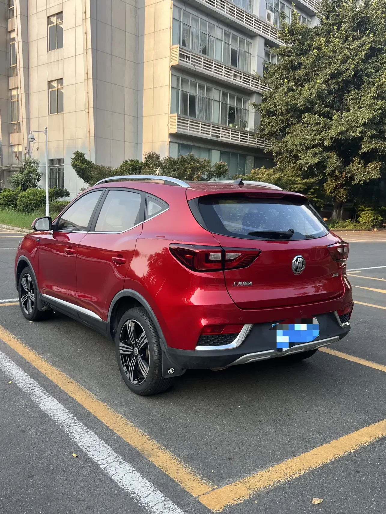 MG ZS