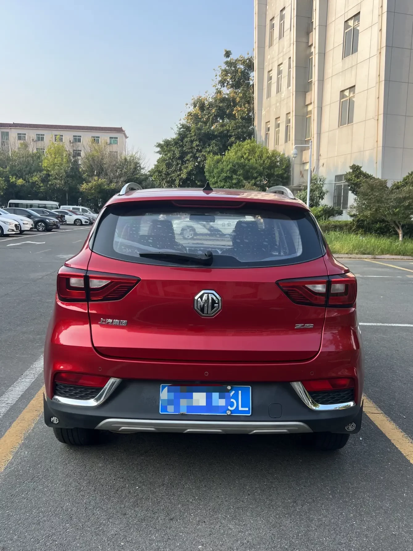 MG ZS