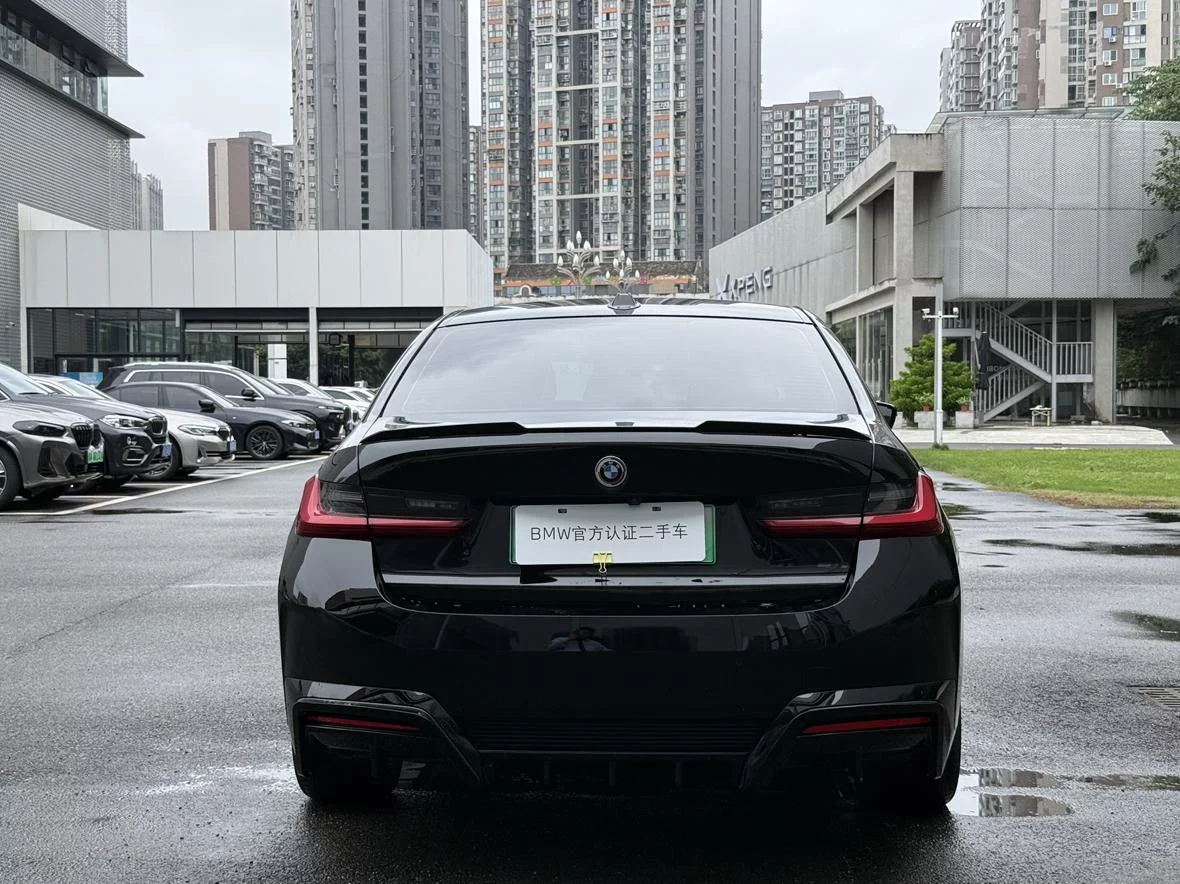 BMW i3