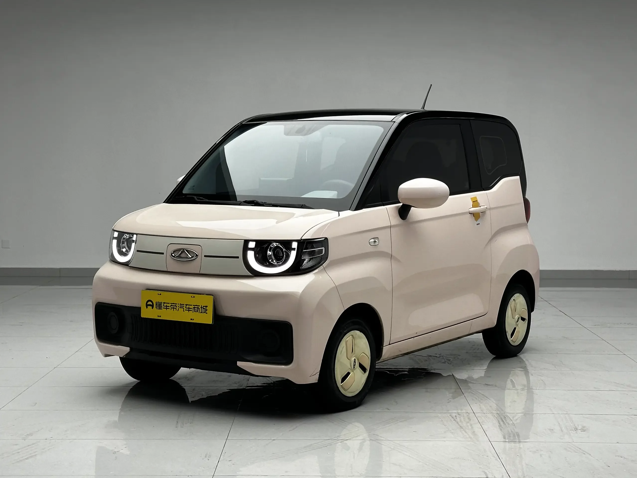 Chery QQ Ice Cream