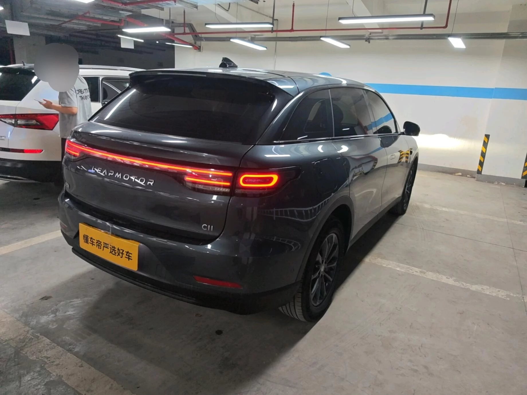 Leapmotor C11