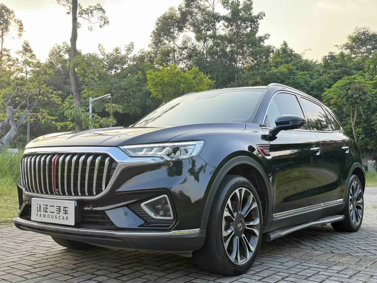 Hongqi HS5