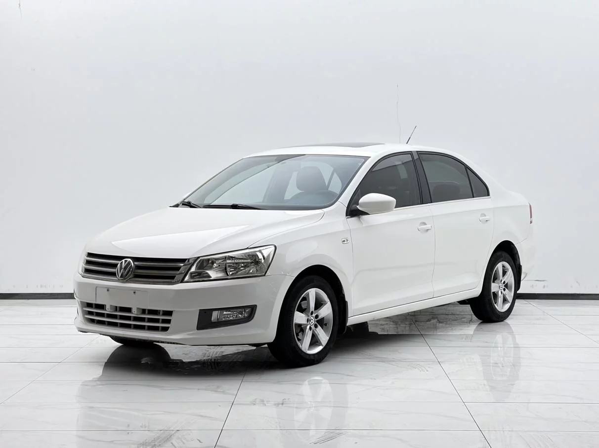 Volkswagen Santana  из Китая
