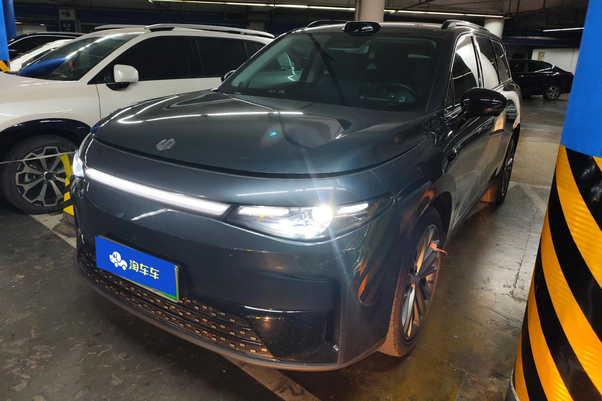 Leapmotor C16