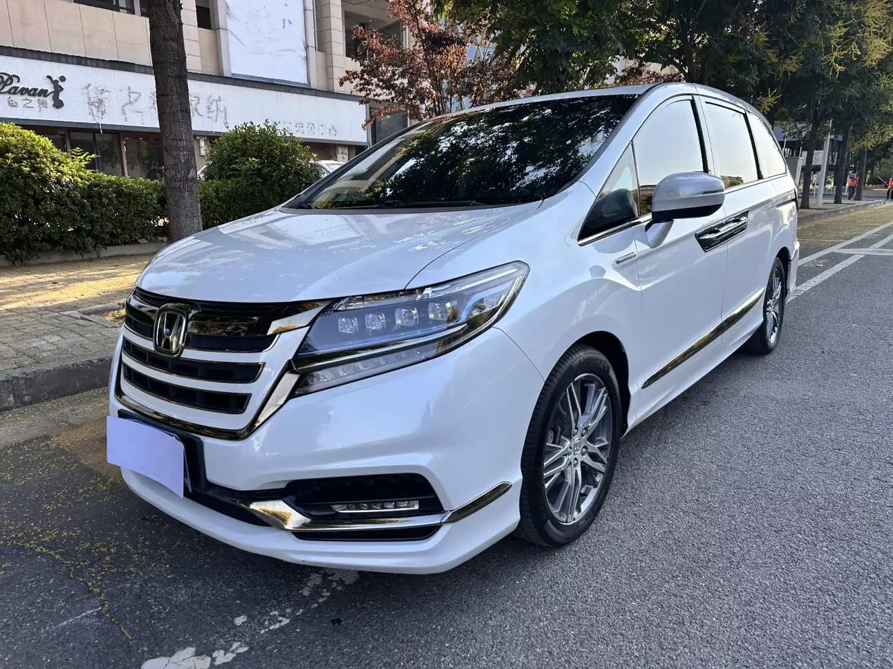 Honda Elysion