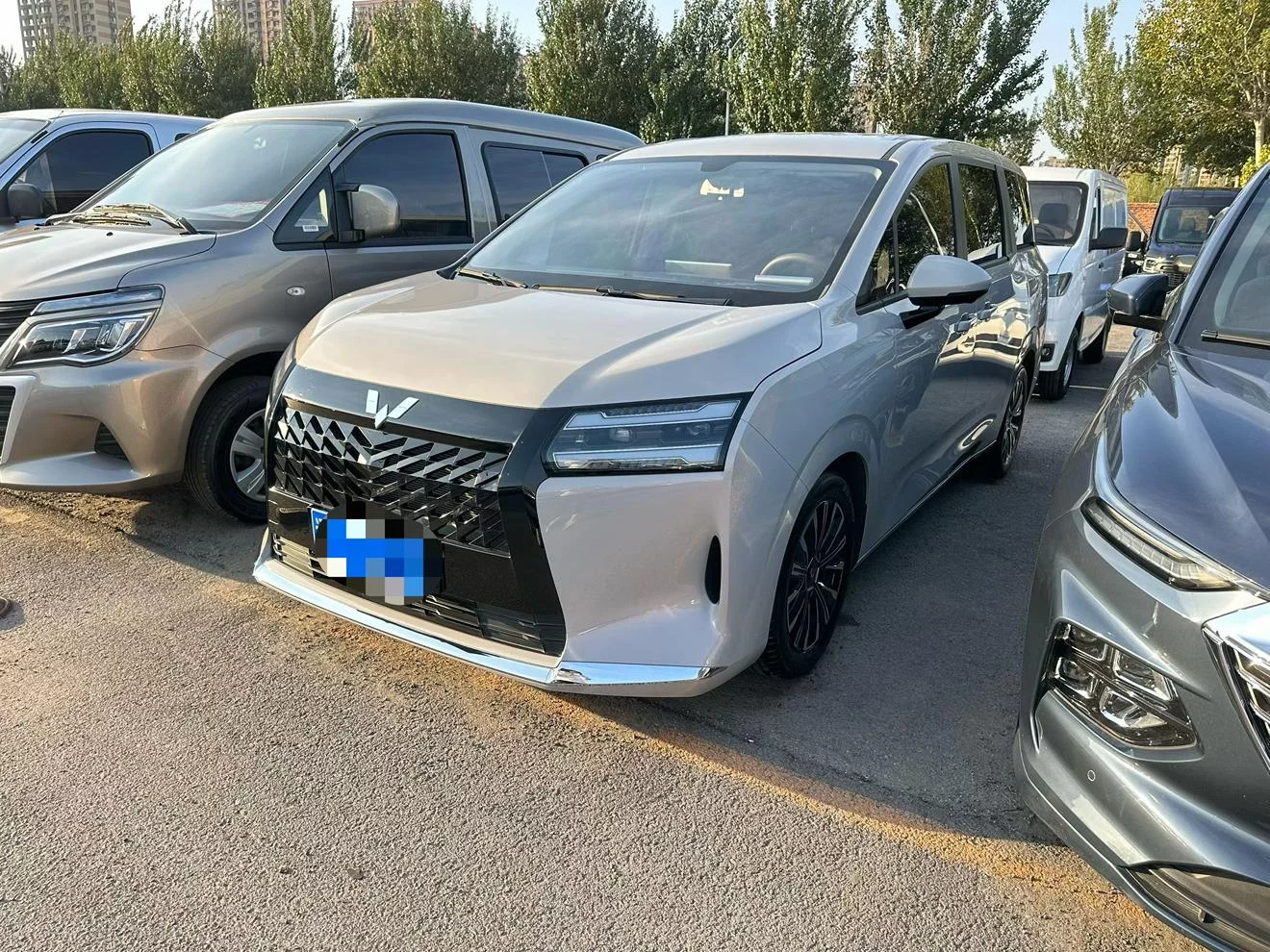 Wuling Starlight 730