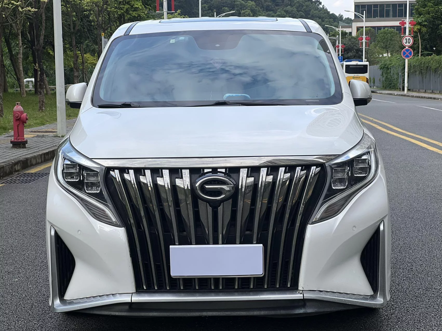 GAC Trumpchi M8