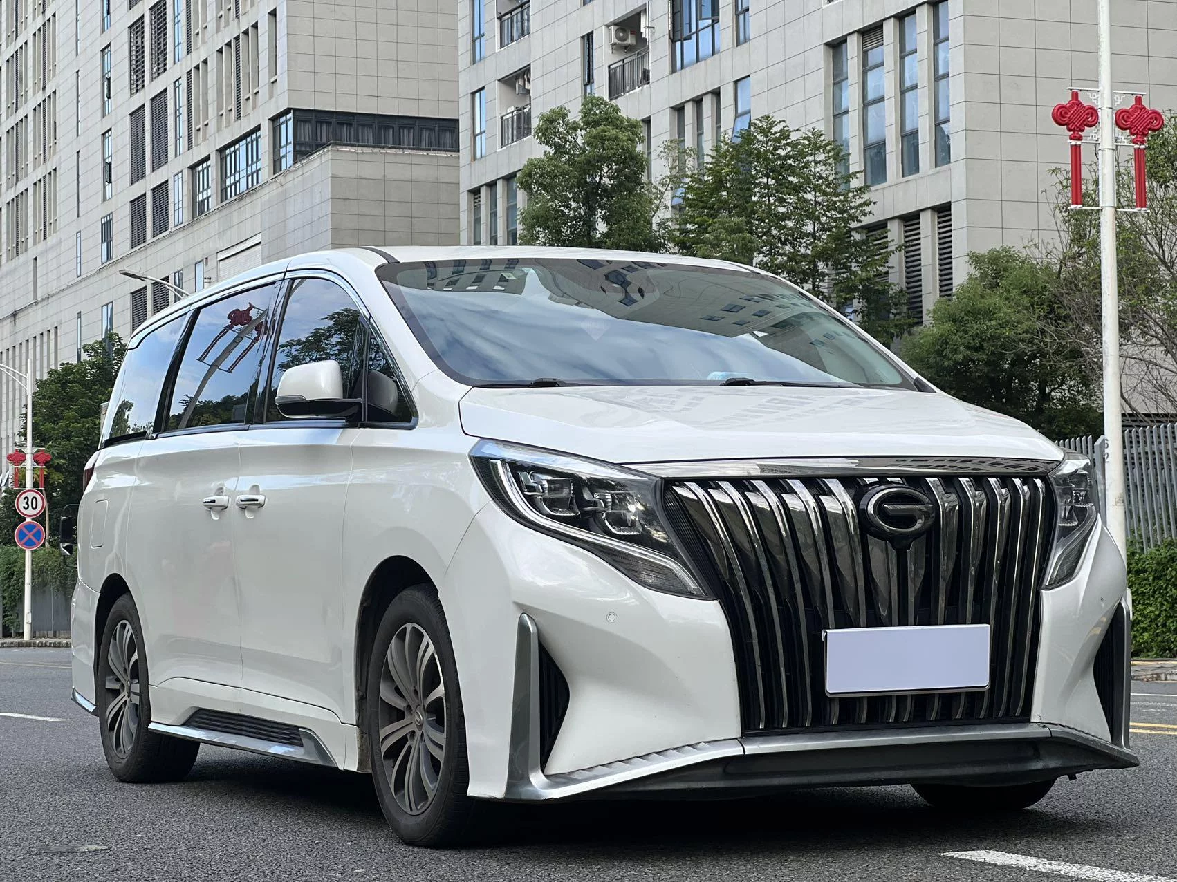 GAC Trumpchi M8