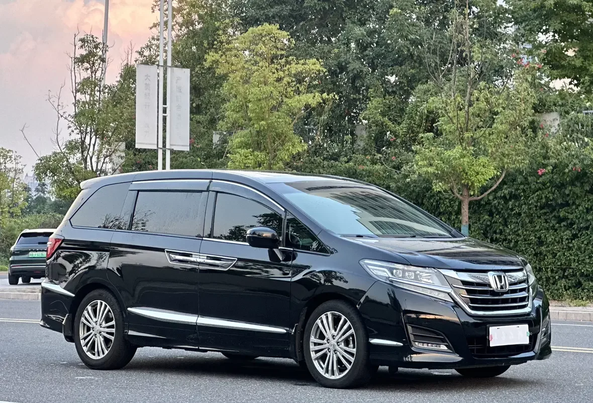 Honda Elysion