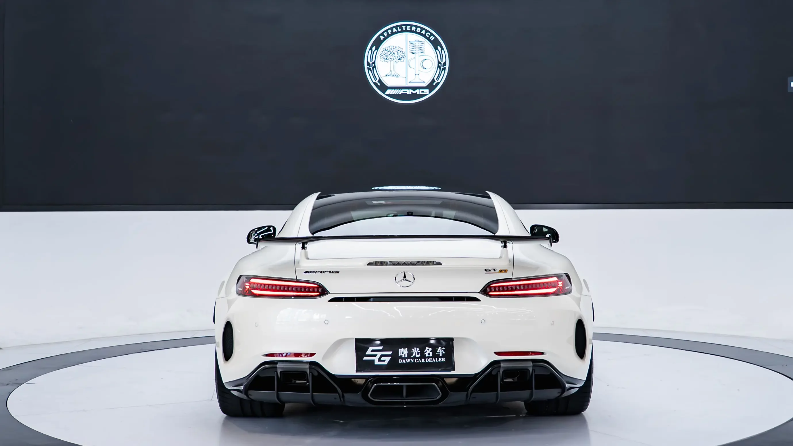 Mercedes-Benz AMG GT