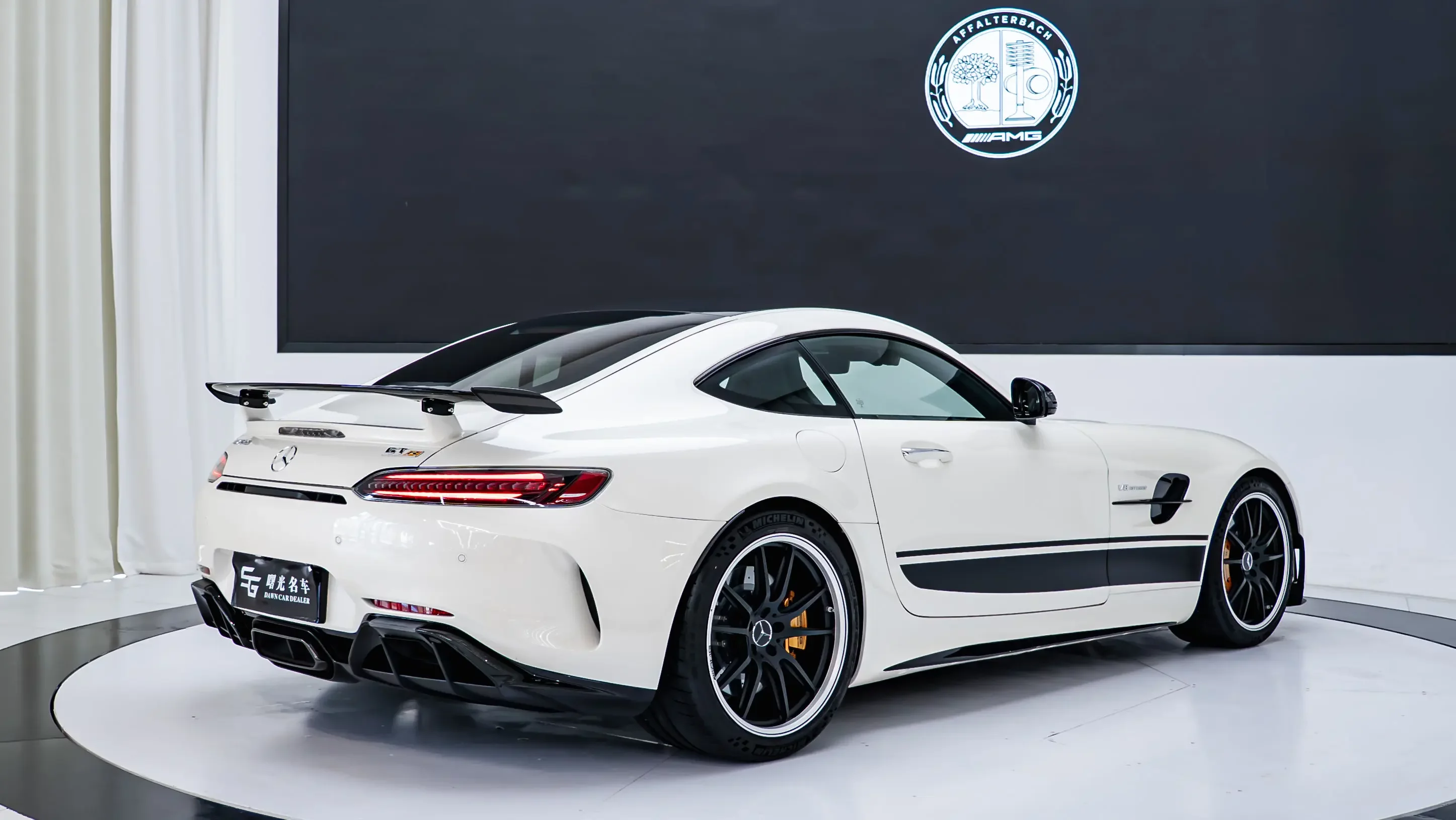Mercedes-Benz AMG GT
