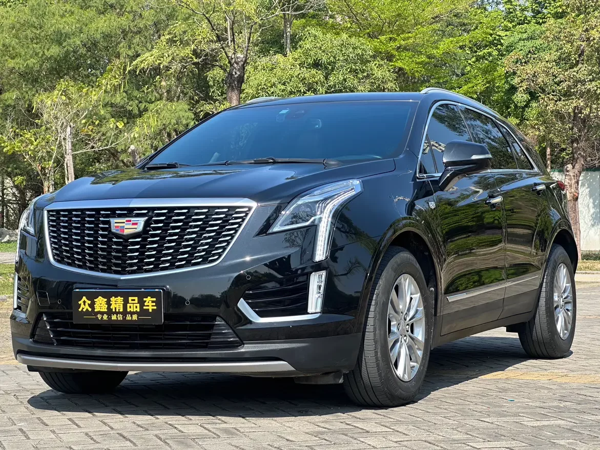 CADILLAC XT5