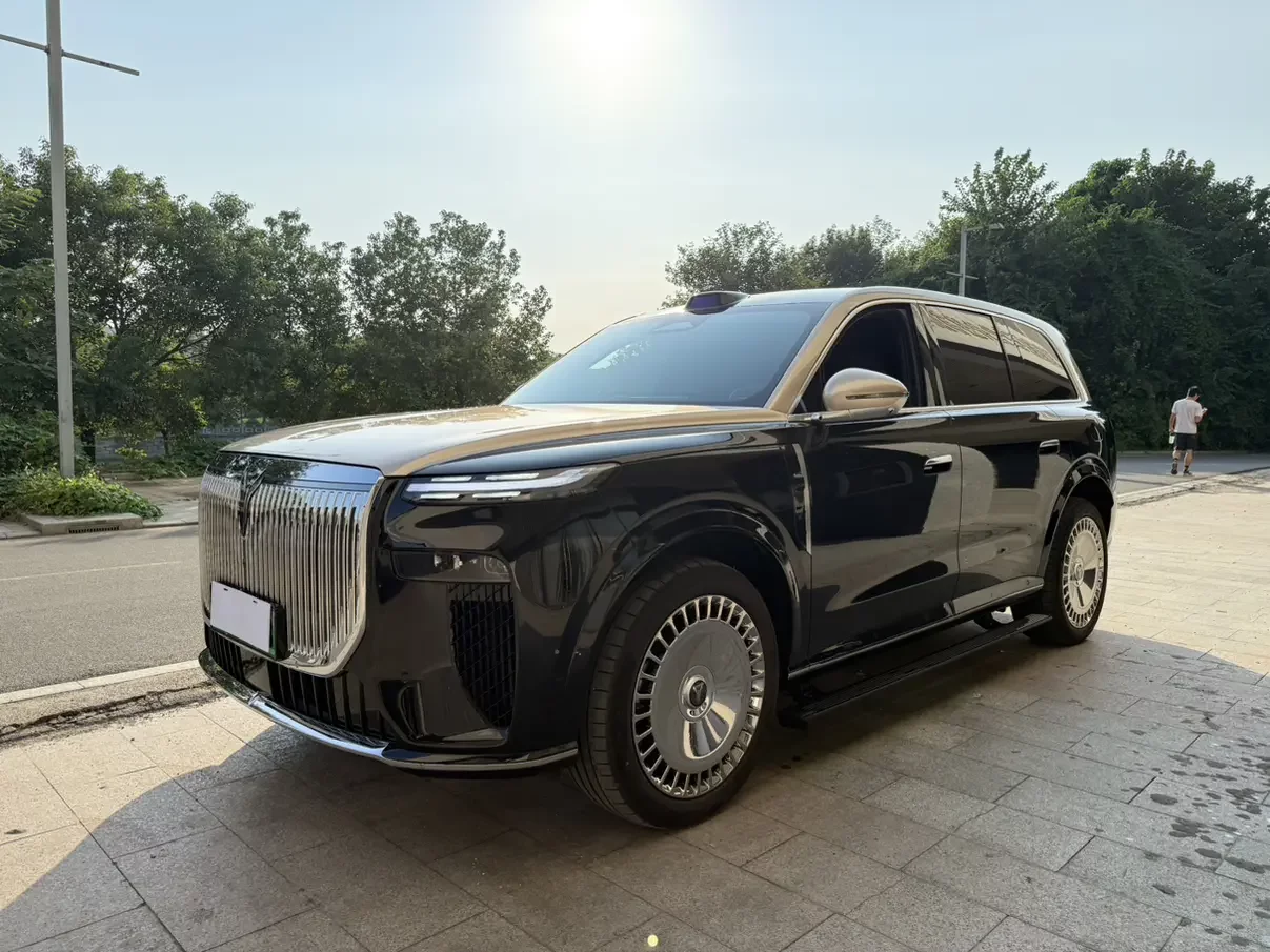 Voyah Tai Shan PHEV