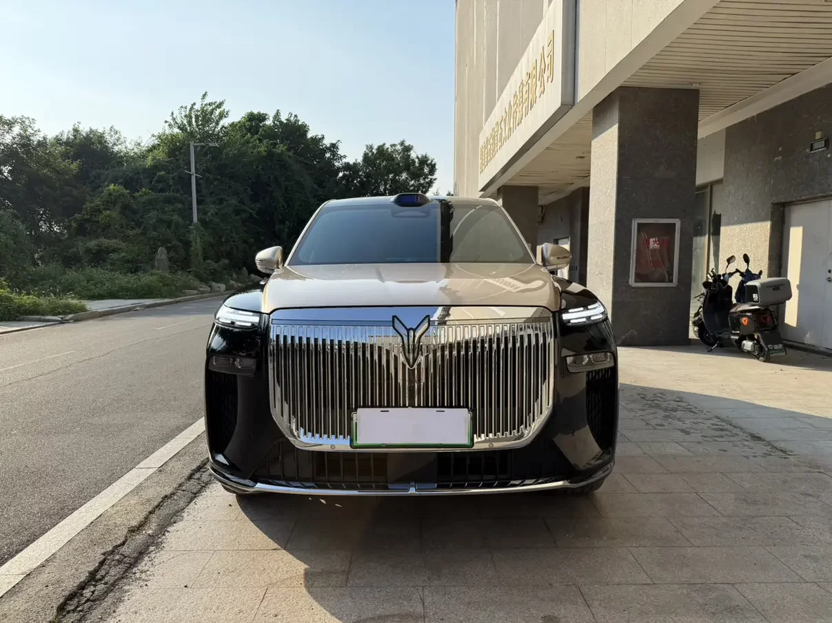 Voyah Tai Shan PHEV