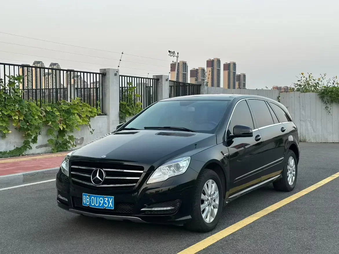 Mercedes-Benz R-Class