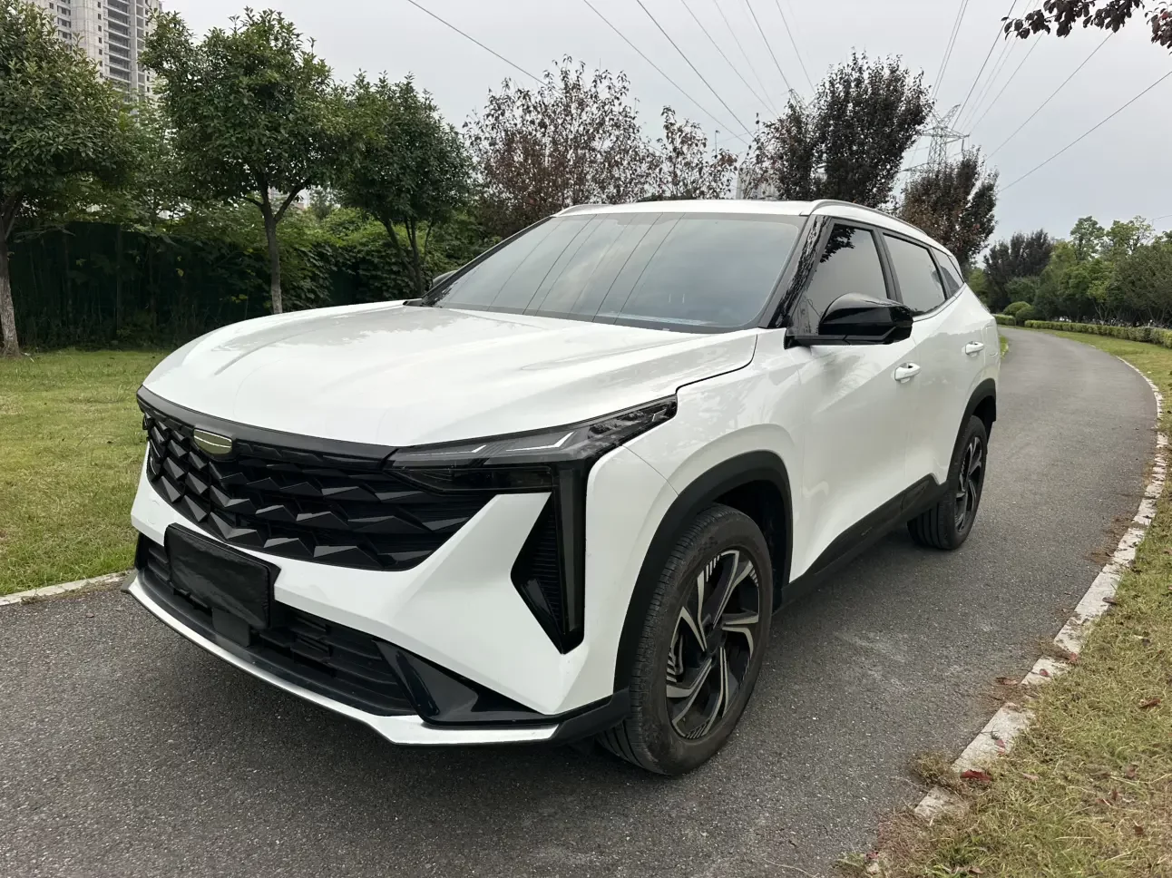 Geely Atlas
