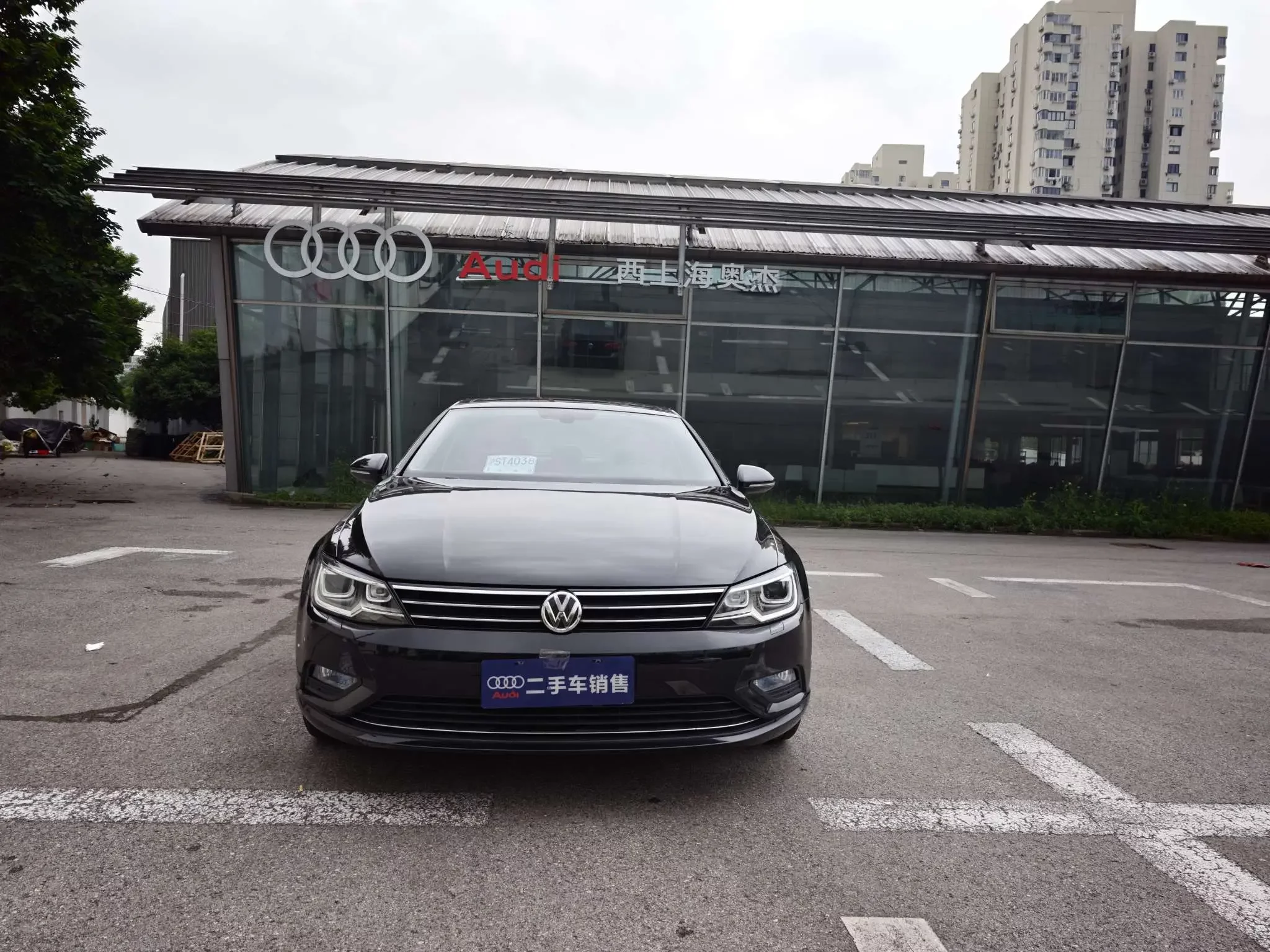 Volkswagen Lamando