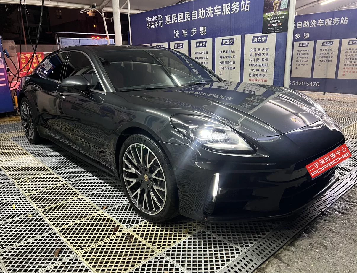 Porsche Panamera