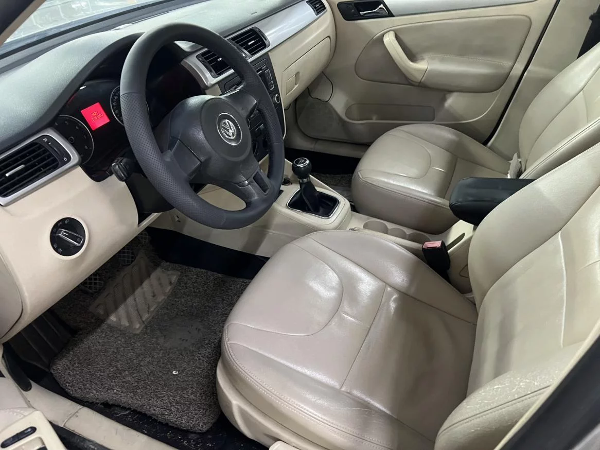 Volkswagen Bora  из Китая