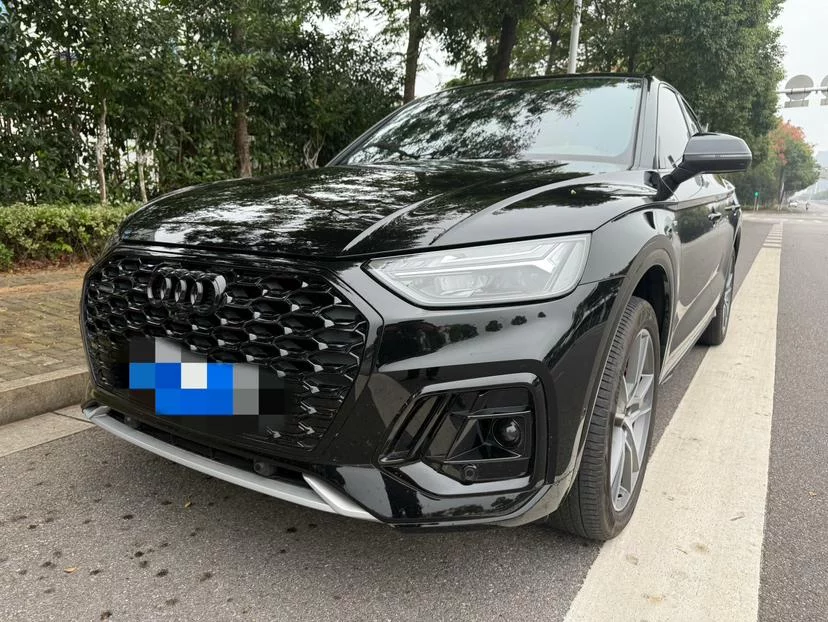 Audi Q5L Sportback