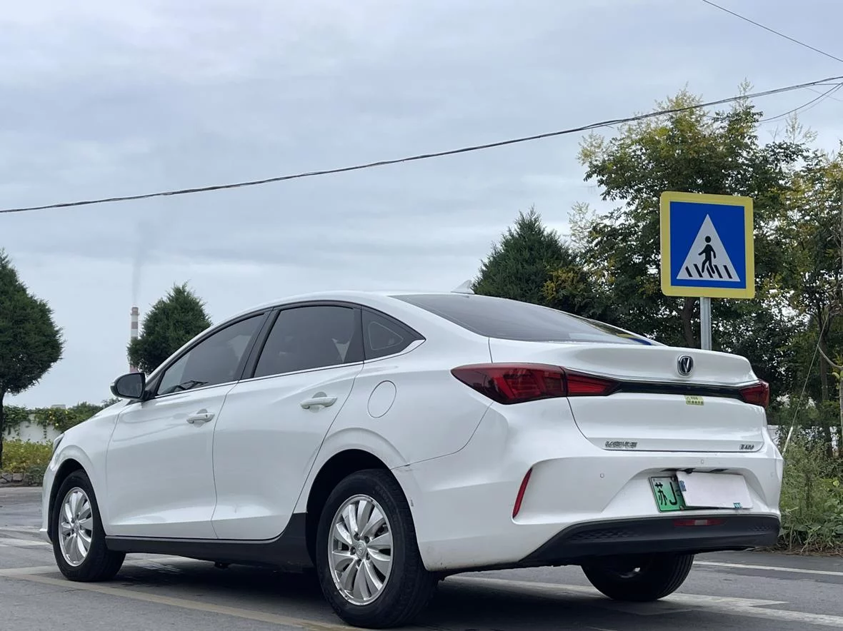 Changan Eado EV