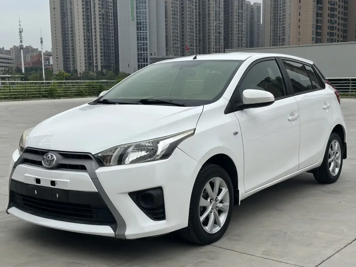 Toyota Yaris L