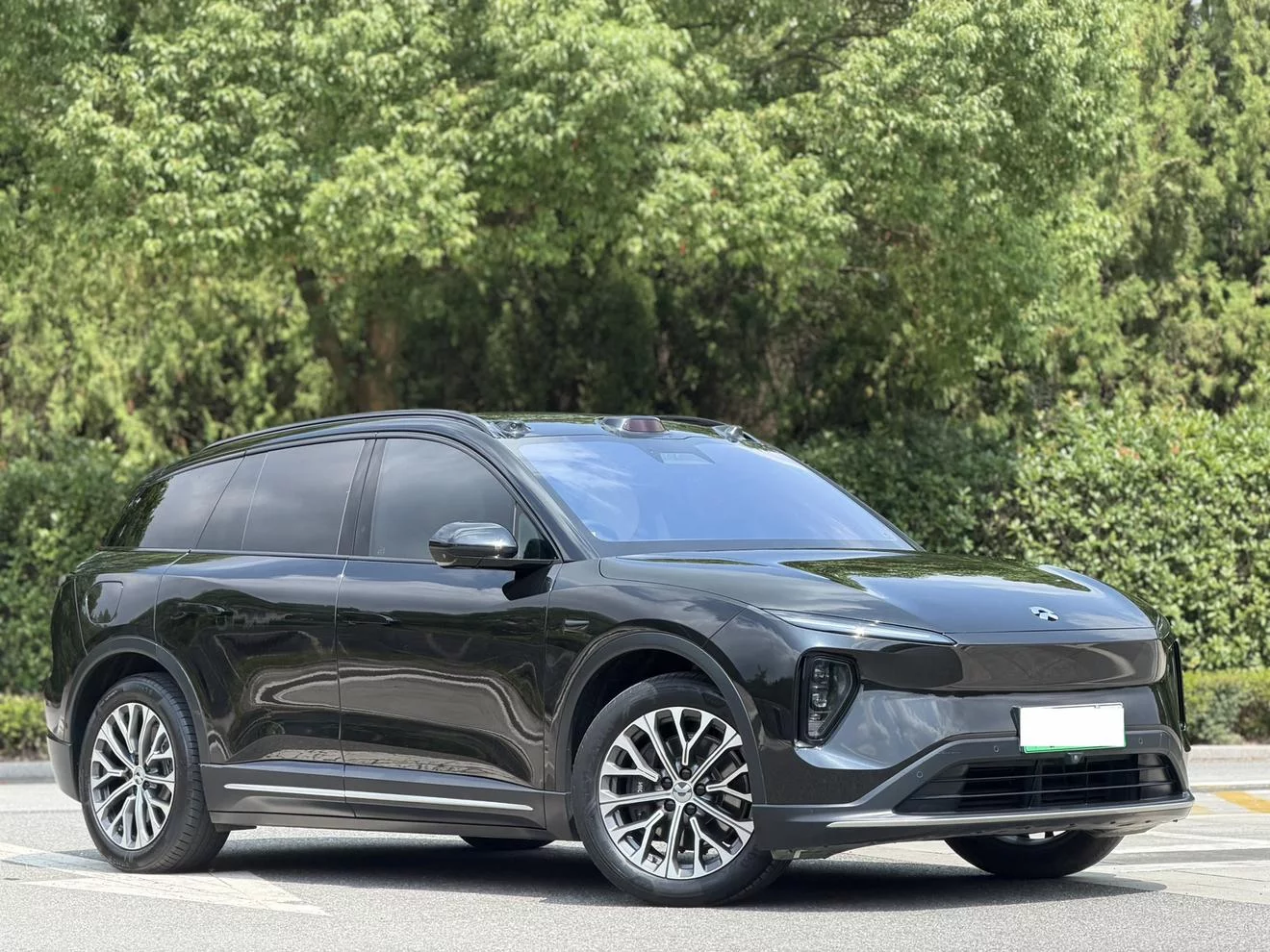 NIO ES6