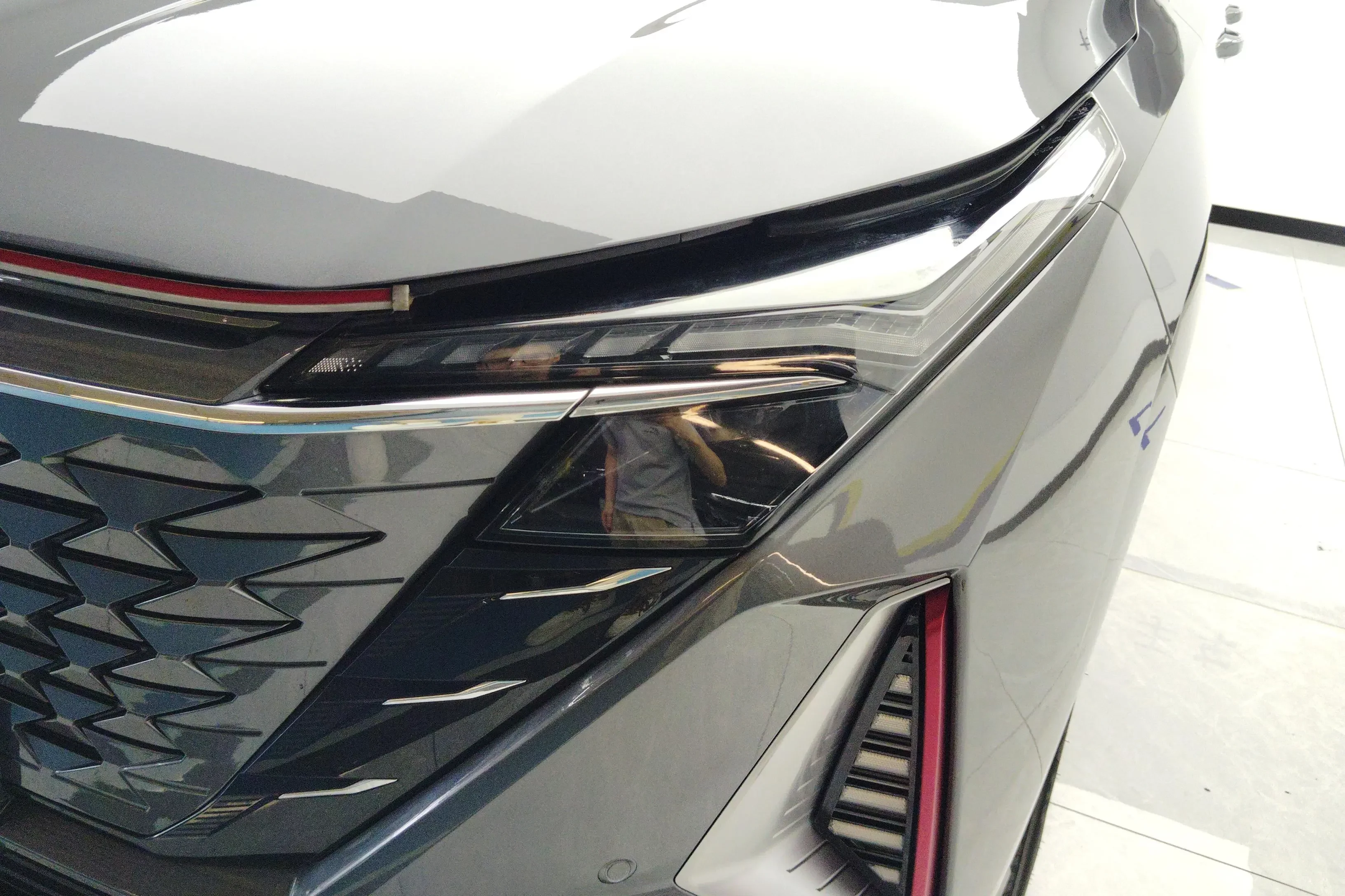 Oshan Changan Auchan Z6