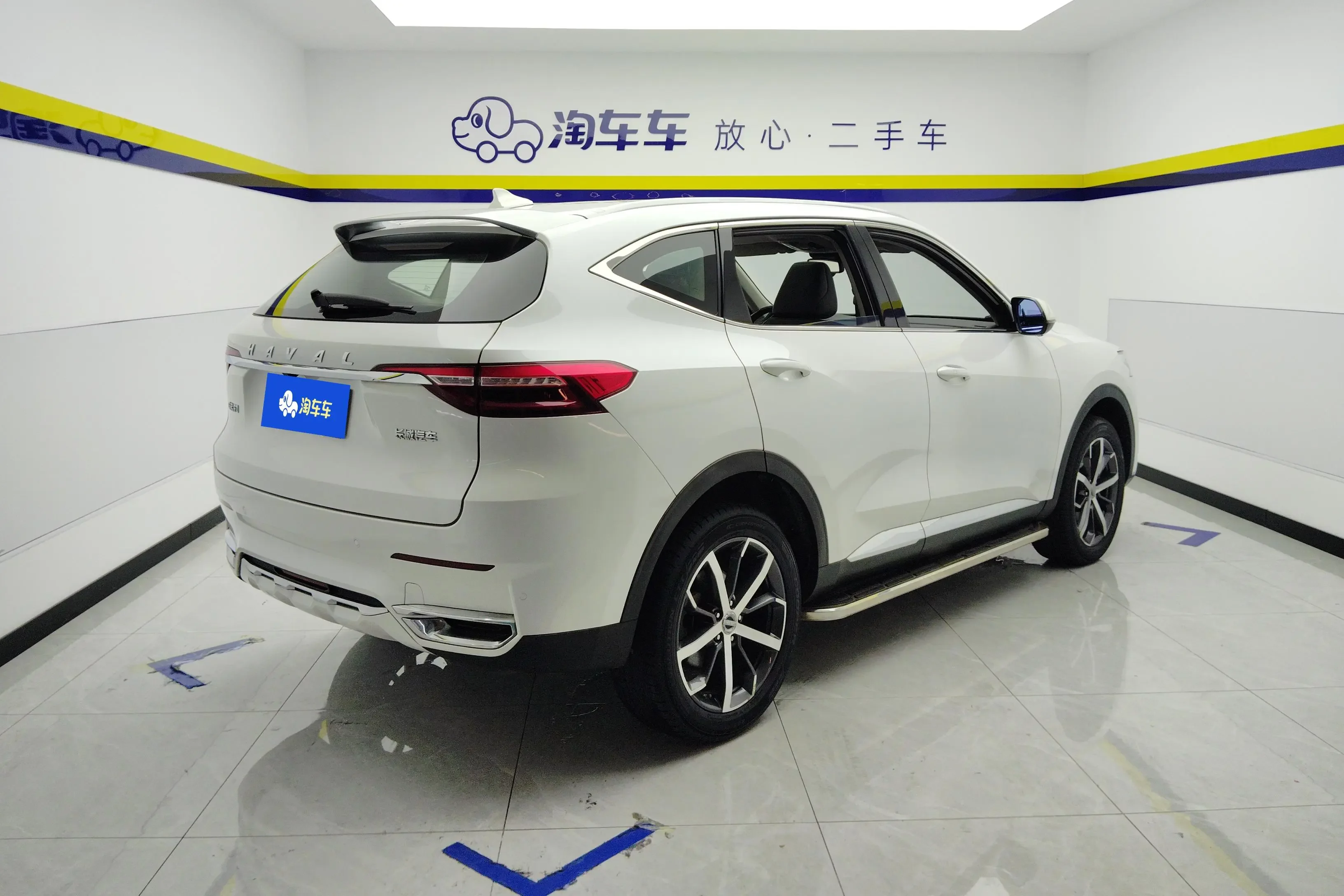 Haval F7