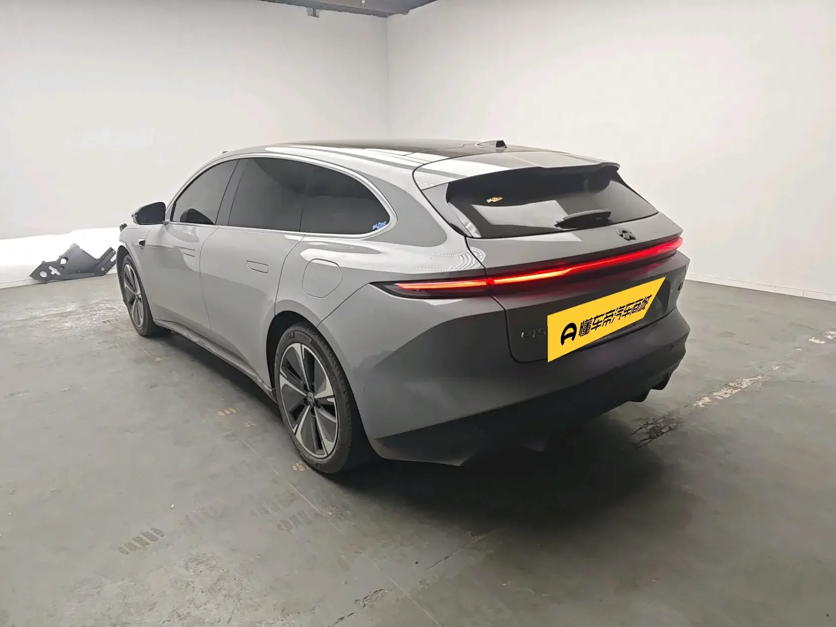 NIO ET5T