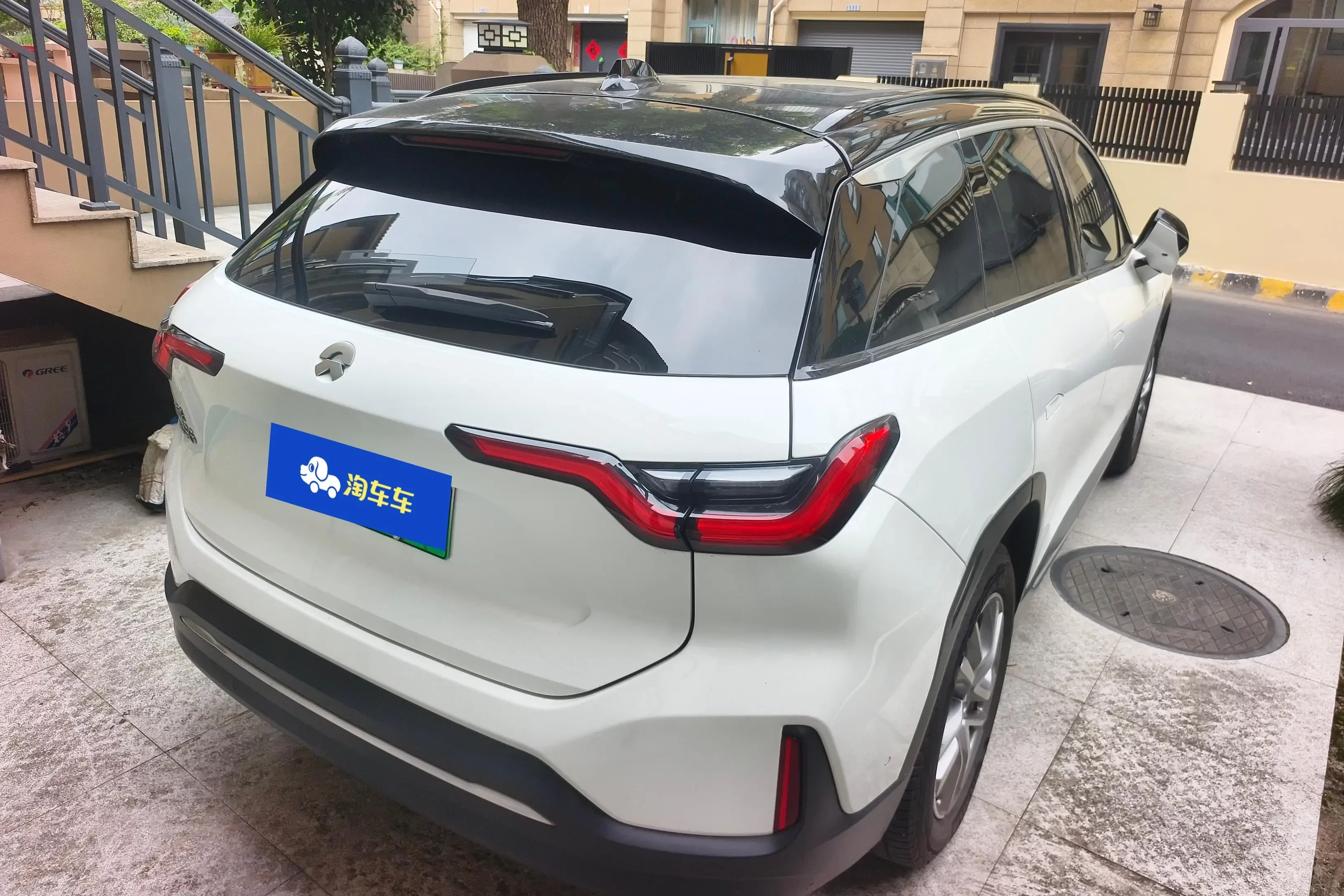 NIO ES6
