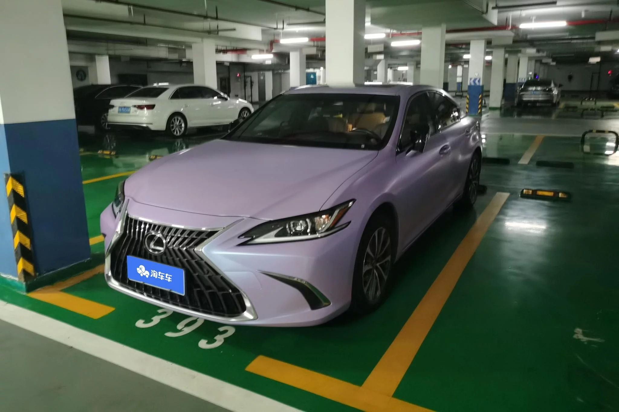 Lexus ES