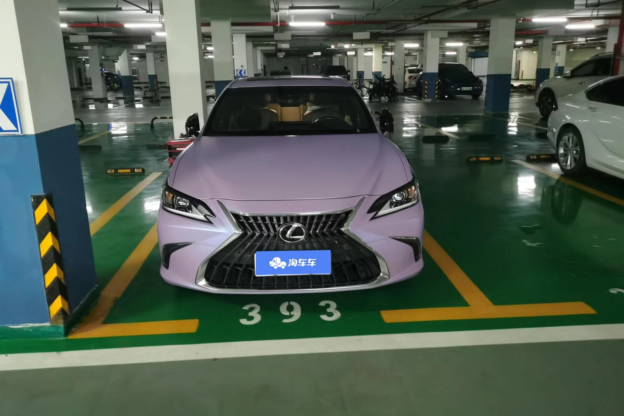 Lexus ES