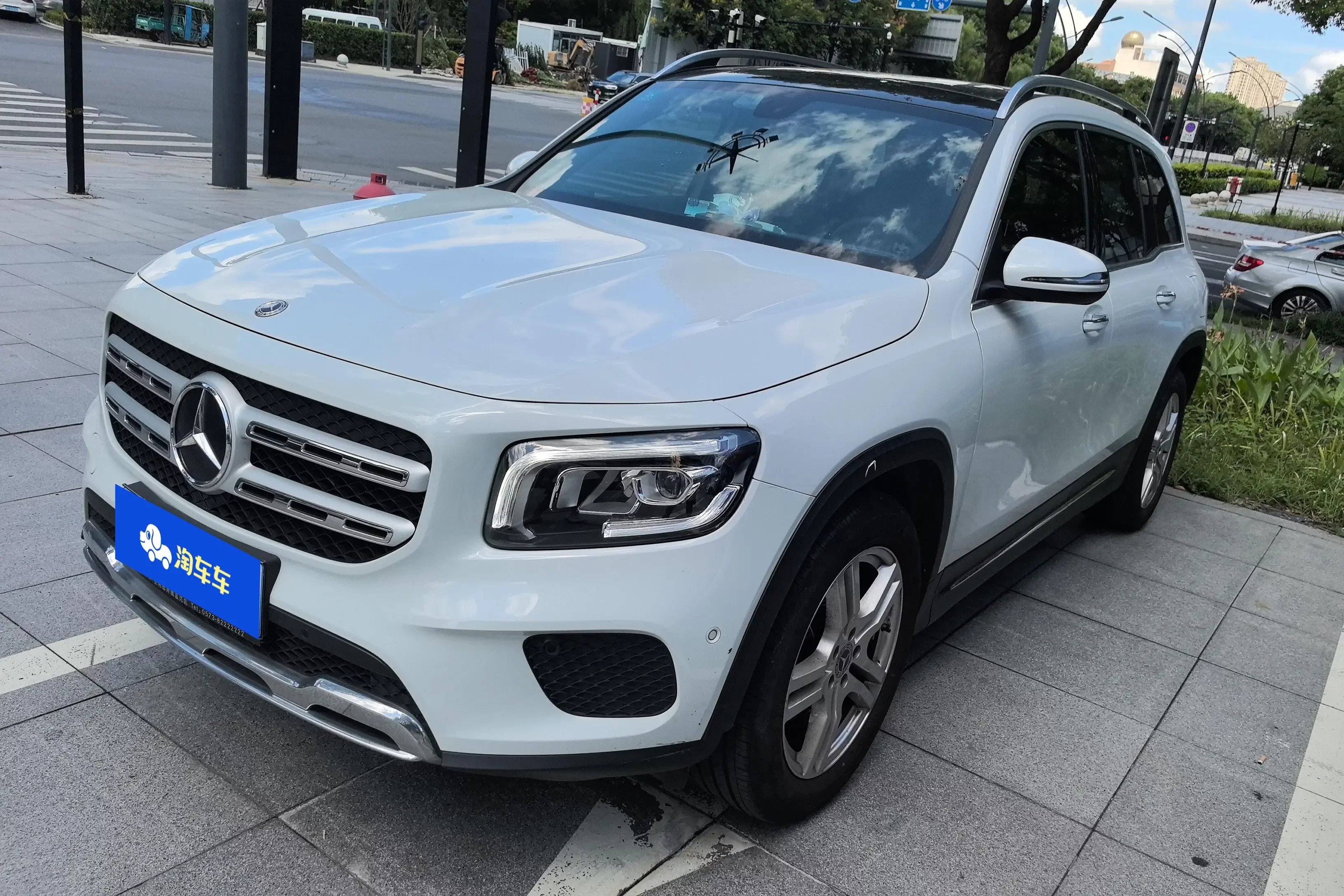 Mercedes-Benz GLB