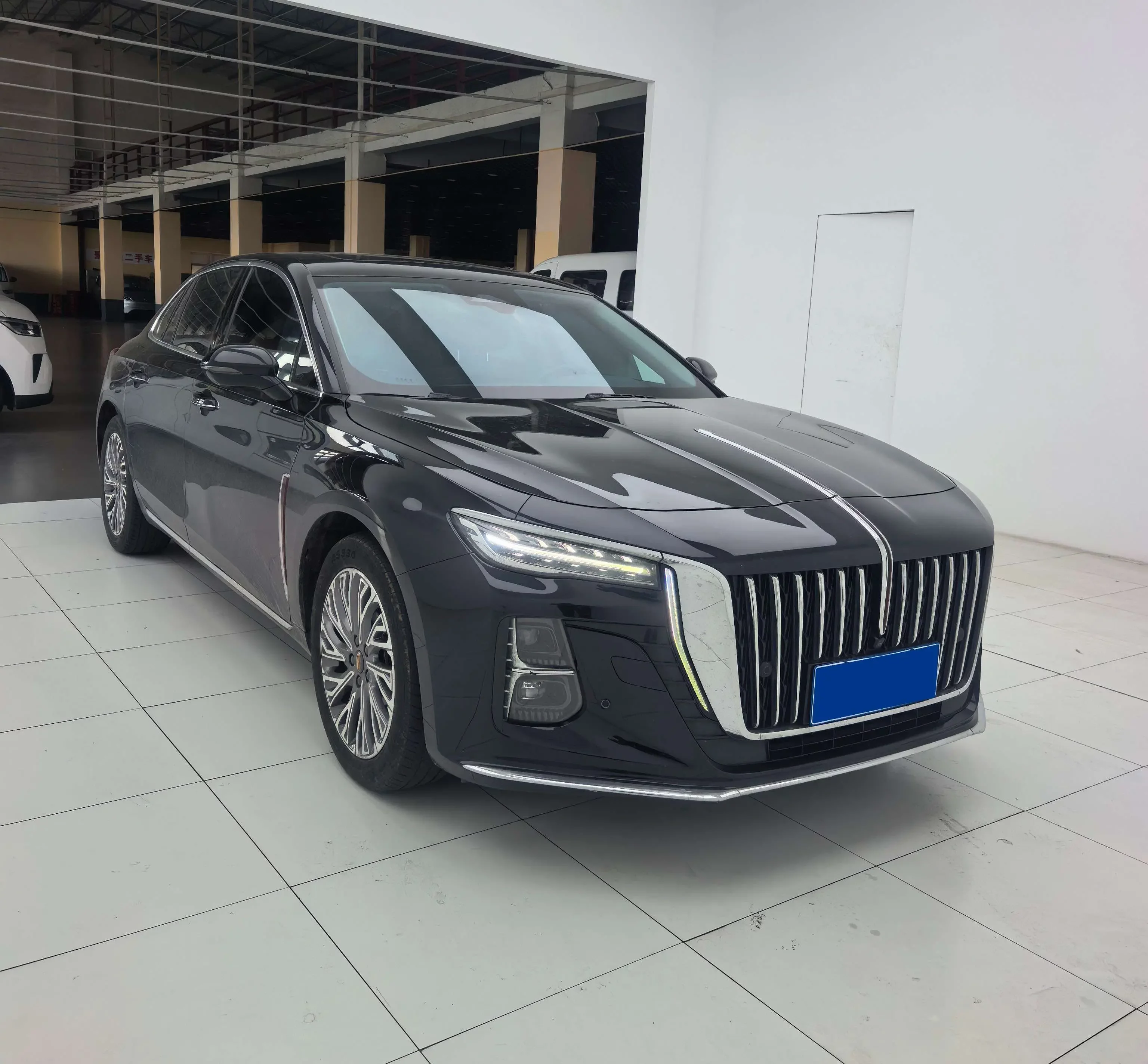 Hongqi H5