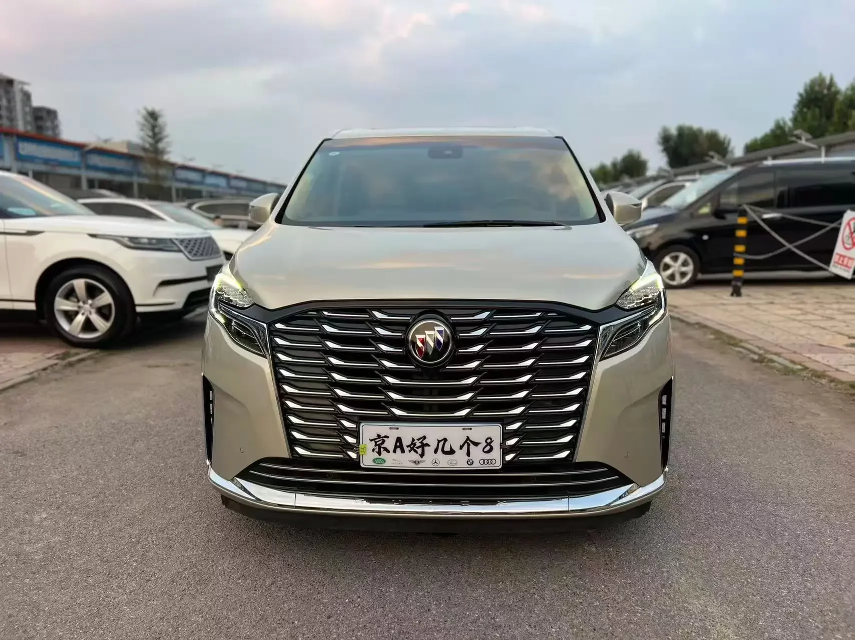 Buick GL8