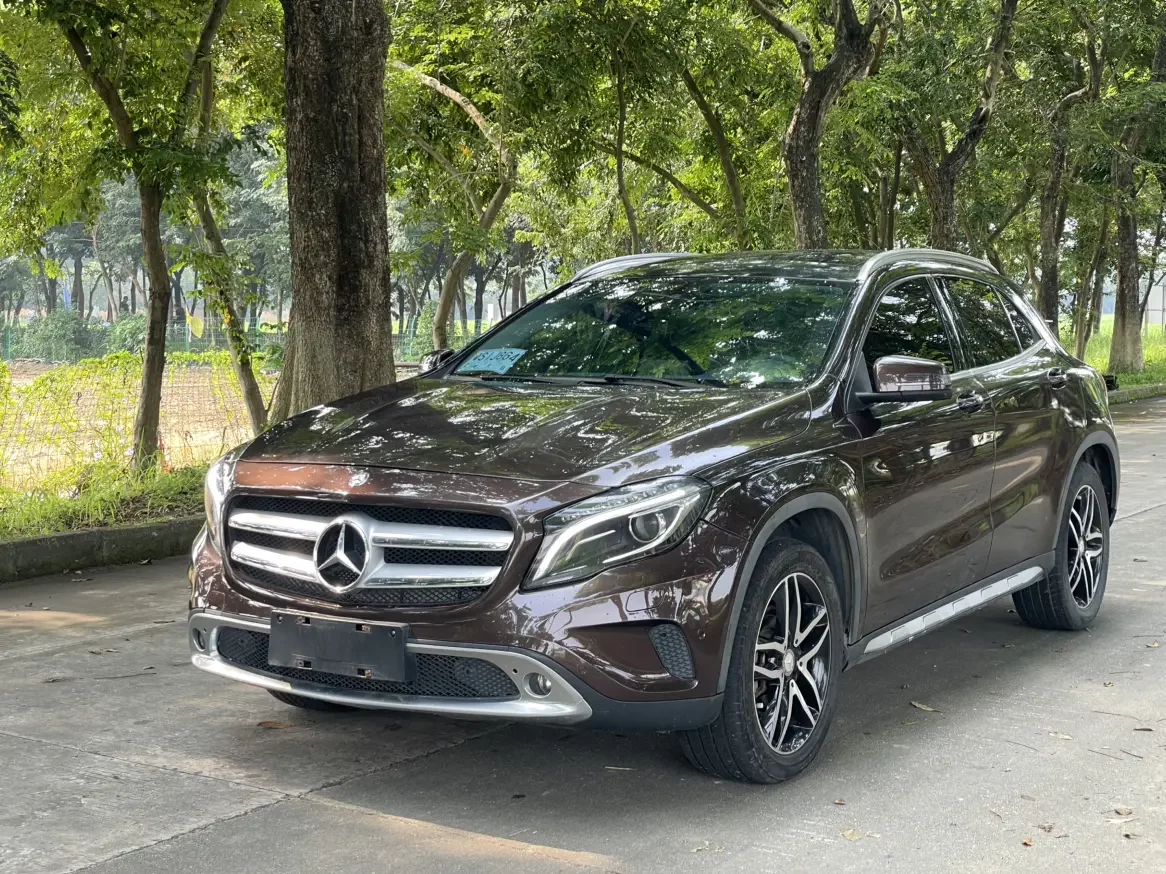 Mercedes-Benz GLA