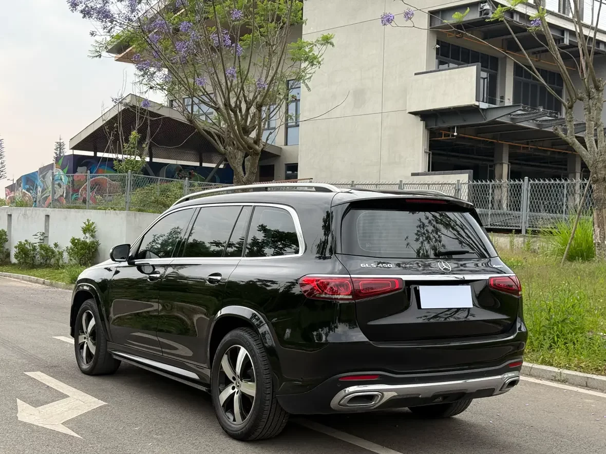 Mercedes-Benz GLS