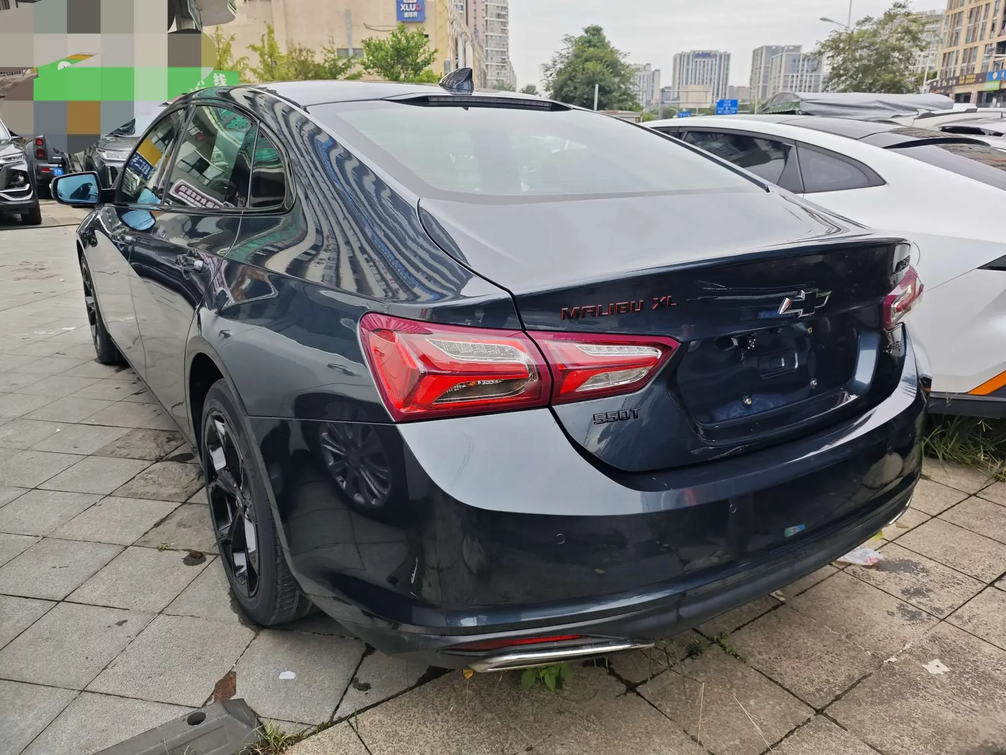 Chevrolet Malibu XL