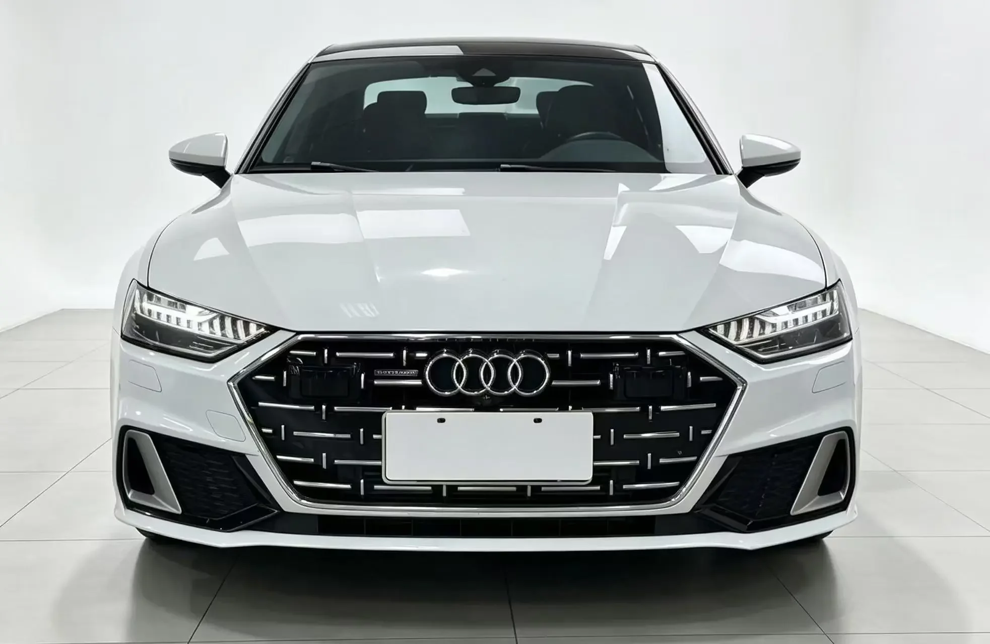 Audi A7L
