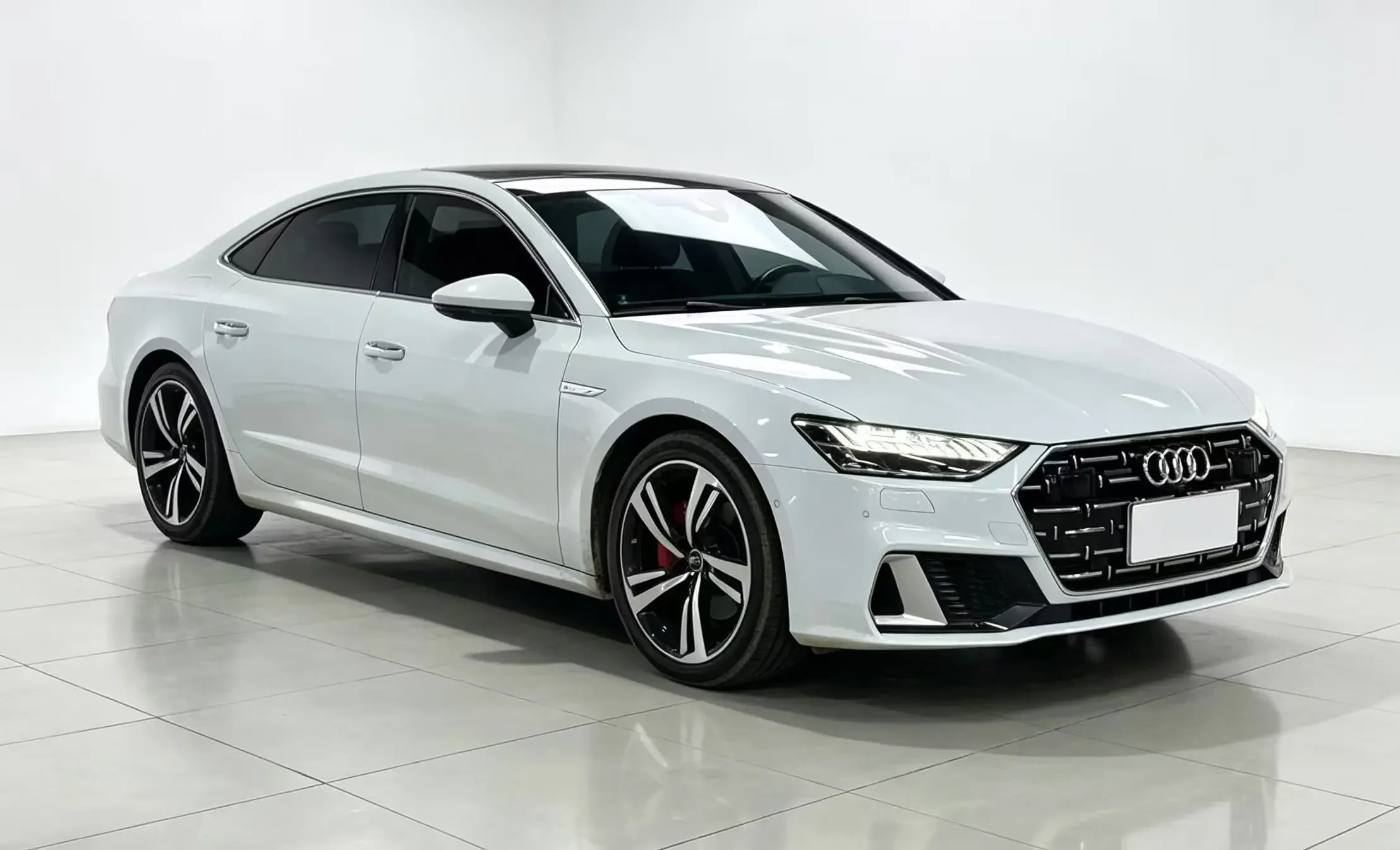 Audi A7L