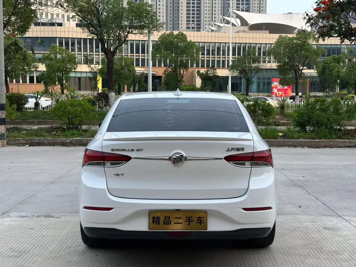 Buick Yinglang