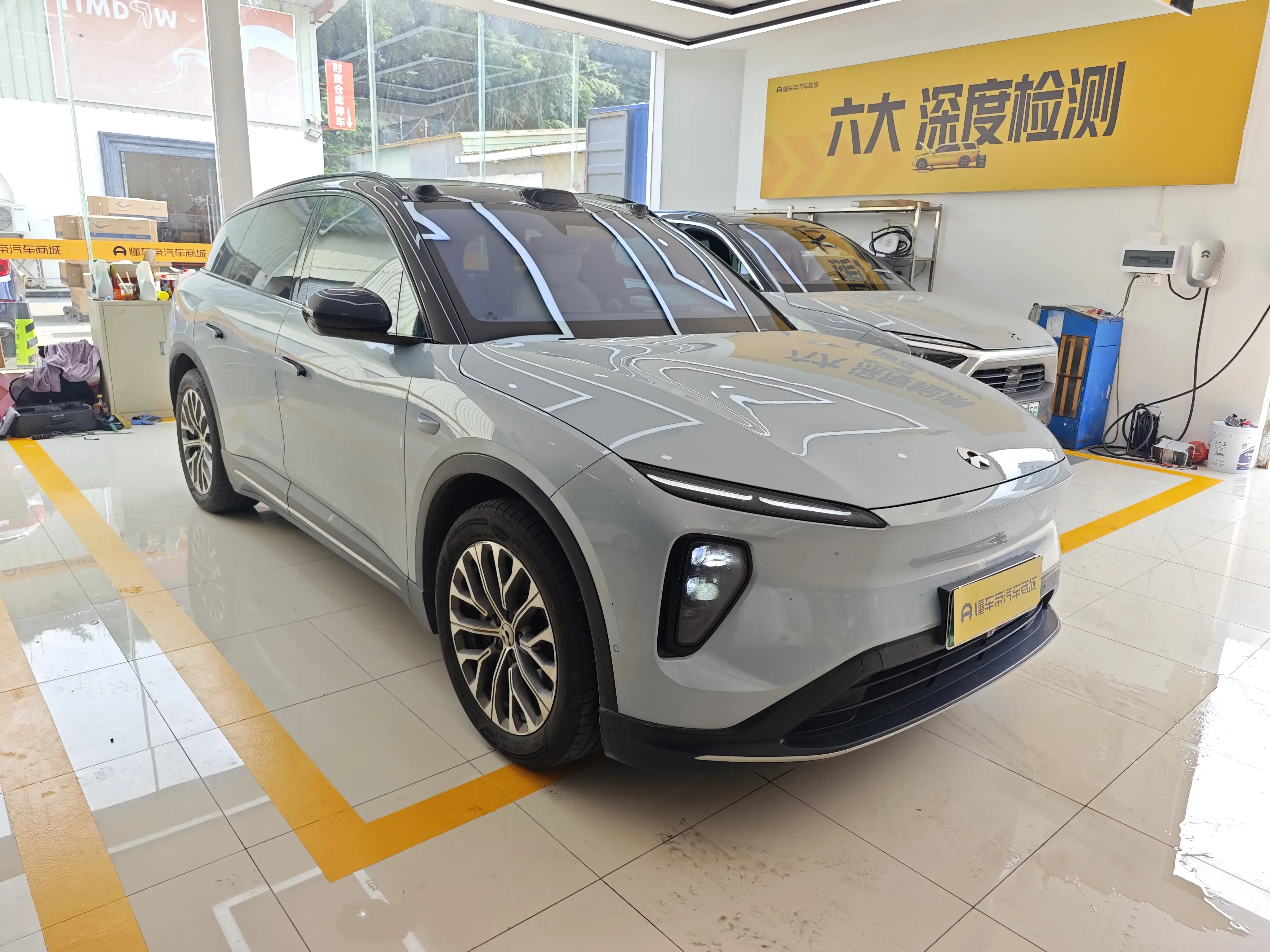 NIO ES6