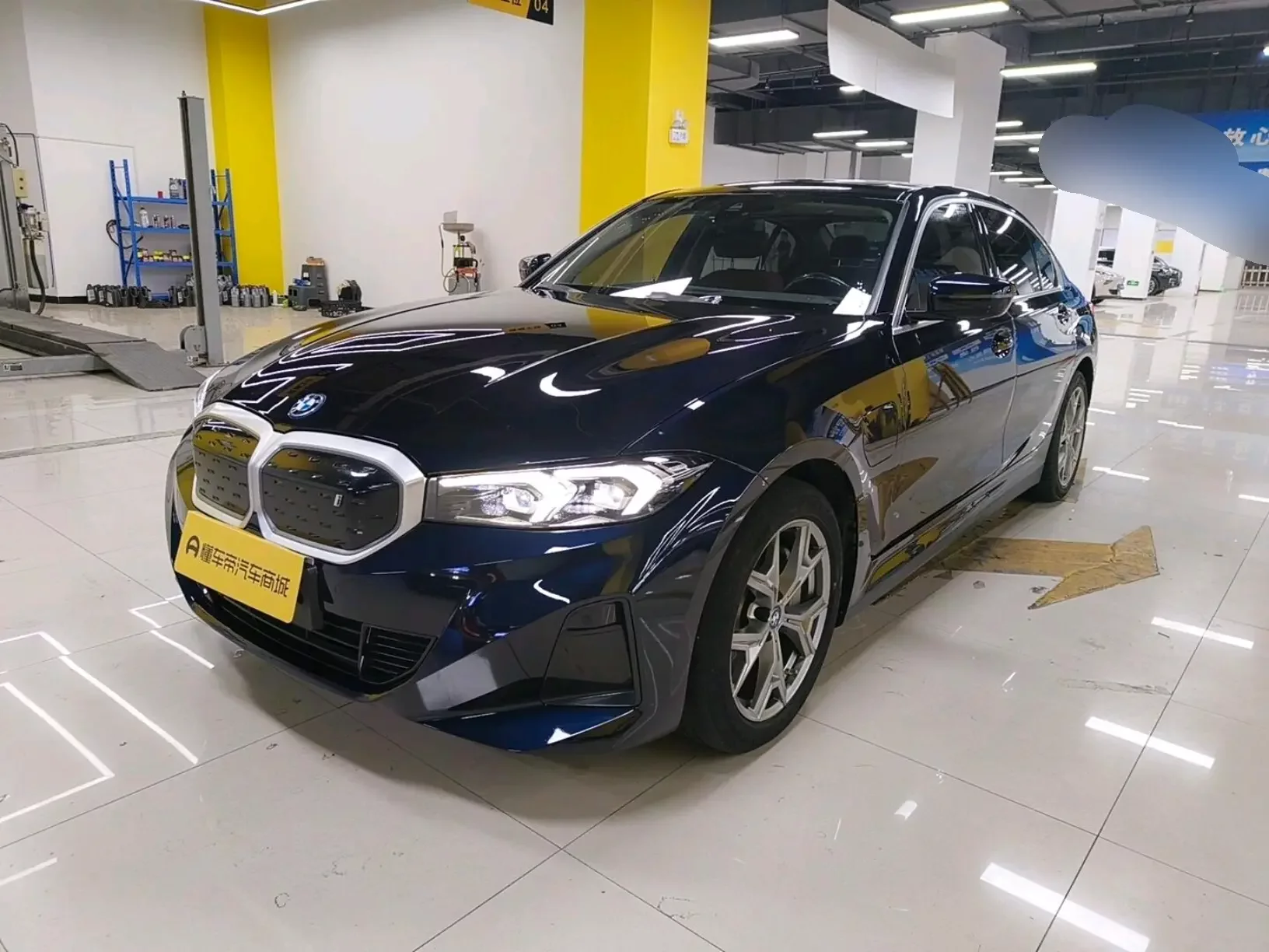 BMW i3
