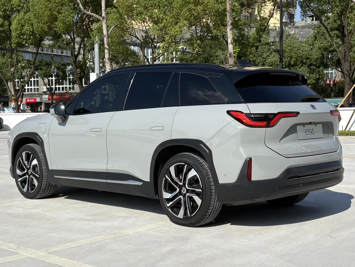 NIO ES6