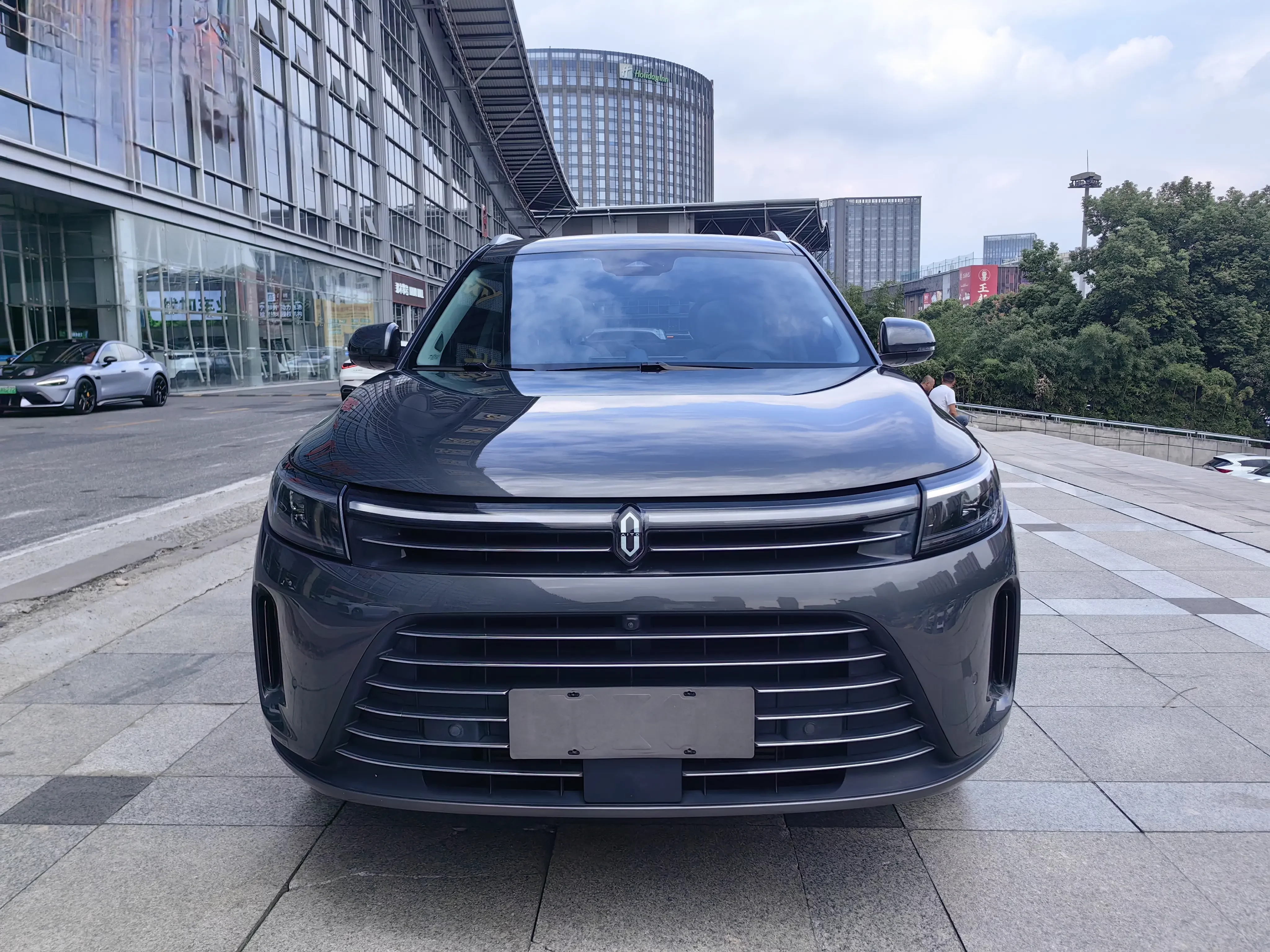 AITO M7