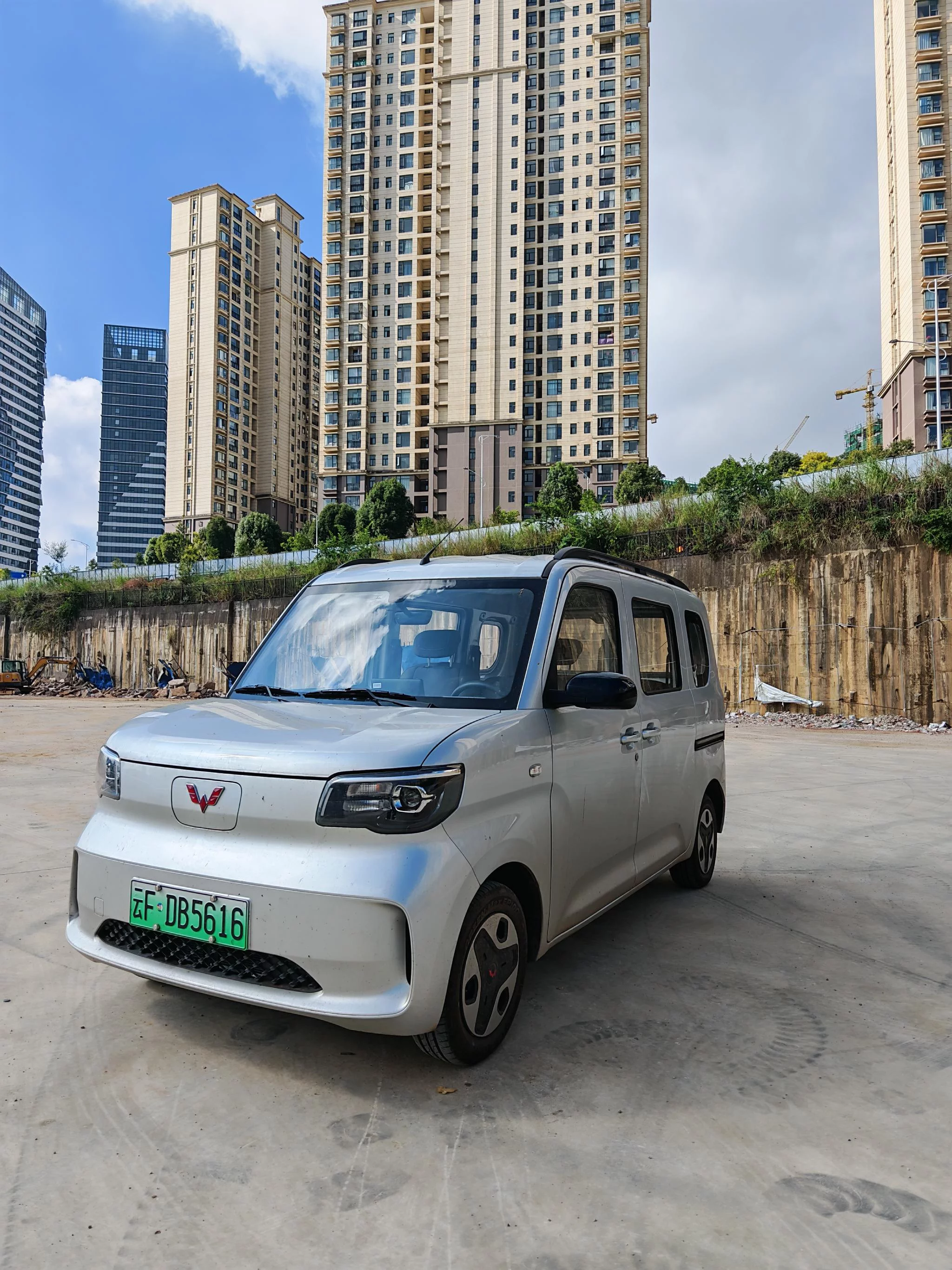 Wuling Zhiguang EV