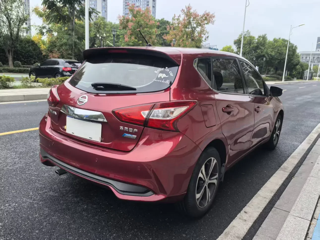 Nissan Tiida