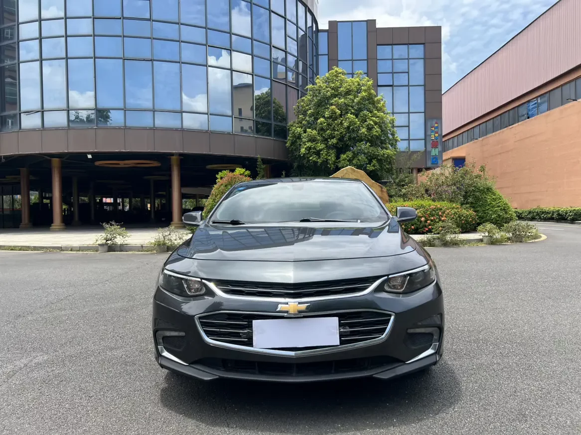 Chevrolet Malibu XL